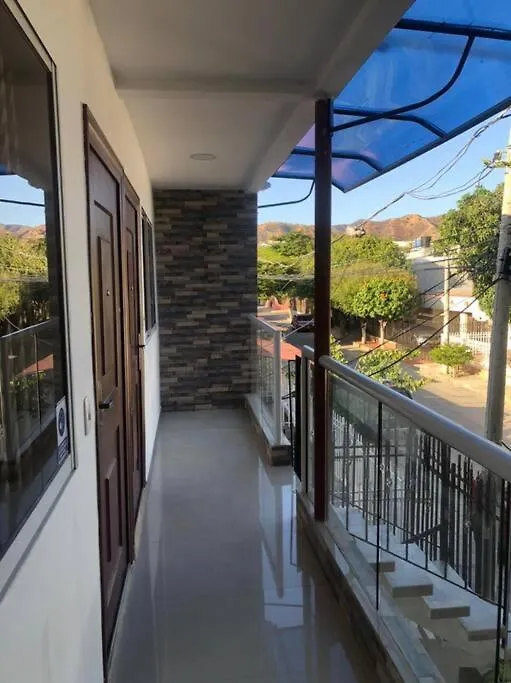 Apartasuite 10-72. 3 Santa Marta